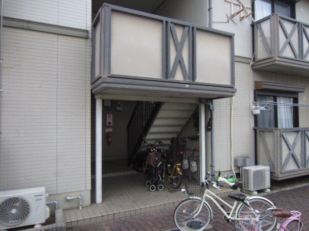 【エントランス】