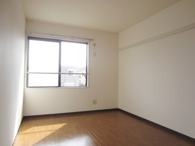 【居間・リビング】 | ガーデンタウン清水　Ｂ棟