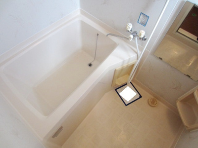 【浴室】 | ガーデンタウン清水　Ｂ棟