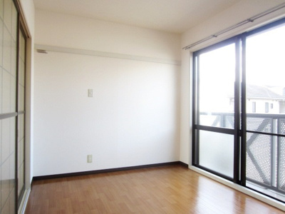 【寝室】 | ガーデンタウン清水　Ｂ棟