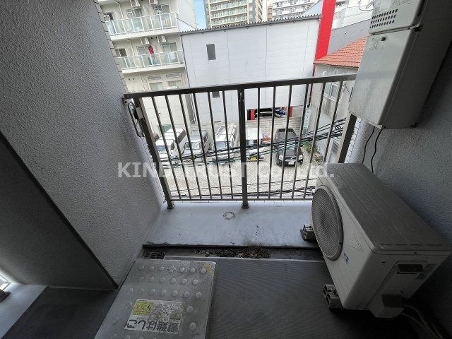 ロイヤルレジデンス梅田フロントのバルコニー|バルコニーがあります