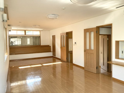 【居間・リビング】 | 宮町２丁目戸建