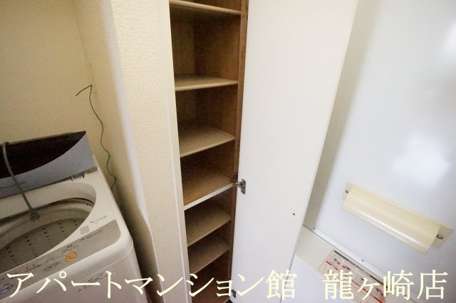 レオパレス慶の収納