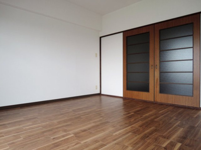 【寝室】 | オリーブ中庄