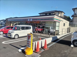 セブンイレブン川崎麻生千代ケ丘6丁目店まで550