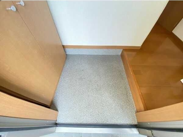 ファミール上町　　　刈谷市近郊の賃貸はクラスホームの玄関