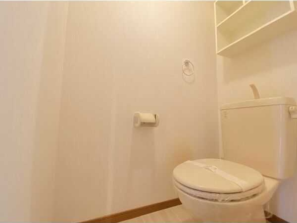 ファミール上町　　　刈谷市近郊の賃貸はクラスホームのトイレ