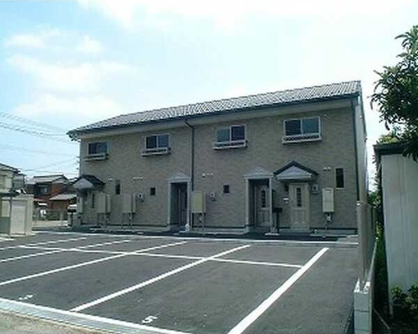 ファミール上町　　　刈谷市近郊の賃貸はクラスホームの駐車場
