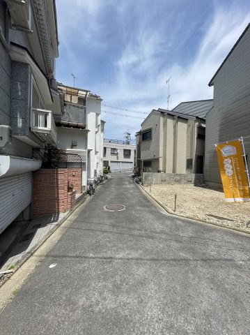 西京極畑田町の前面道路含む現地写真