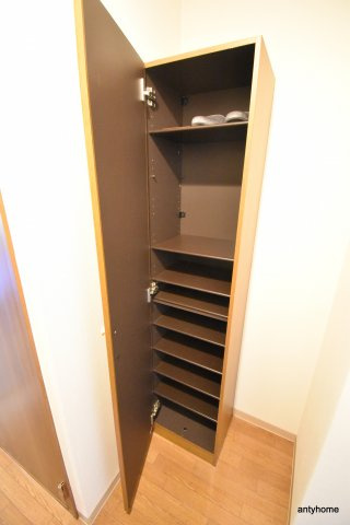 ウエストコート垂水町　仲介手数料無料の収納