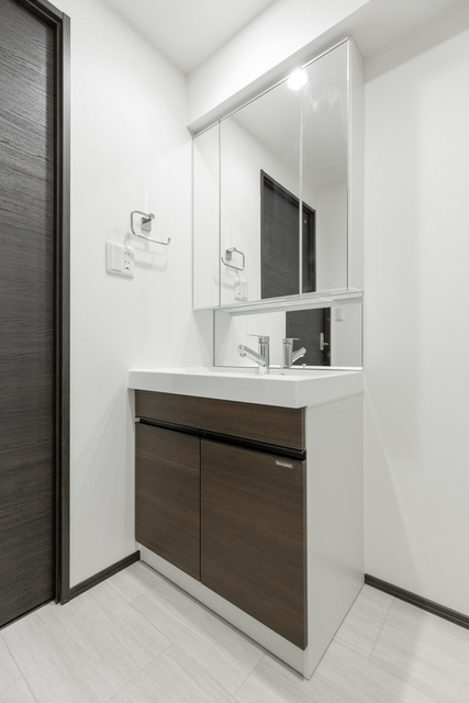 GRANSITE文京湯島（グランジット文京湯島）の独立洗面台|※写真は同タイプの別室になります