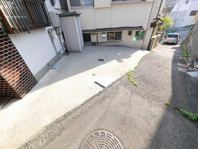 堀切町戸建の駐車場|軽自動車のみ（車庫証明発行不可）