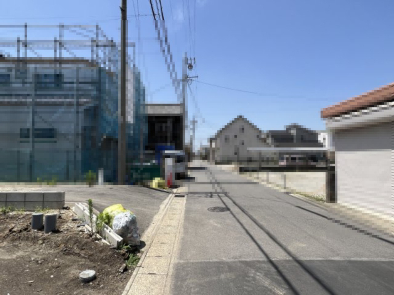 碧南市緑町2丁目新築戸建　2号棟の前面道路含む現地写真|碧南市緑町2丁目新築戸建前面道路写真です。西側公道約5ｍ