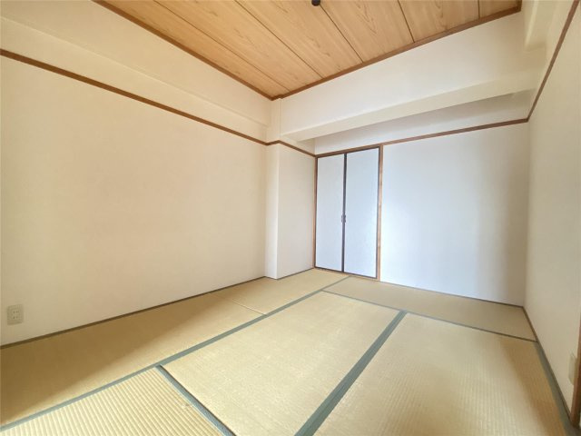 メルベーユサカイの和室