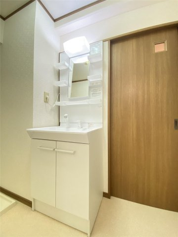 メルベーユサカイの独立洗面台