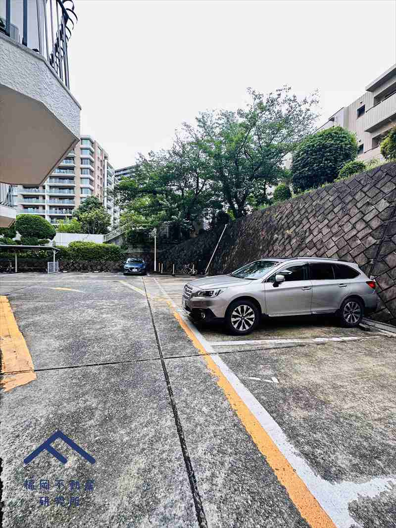 浄水グランドコーポの駐車場