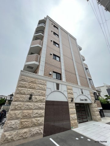 Luxe三国2　仲介手数料無料の外観