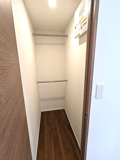 ザ・パークハビオ根岸三丁目の収納|ウォークインクローゼット