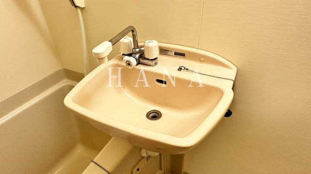 レオパレスラ　プリマヴェーラの洗面所