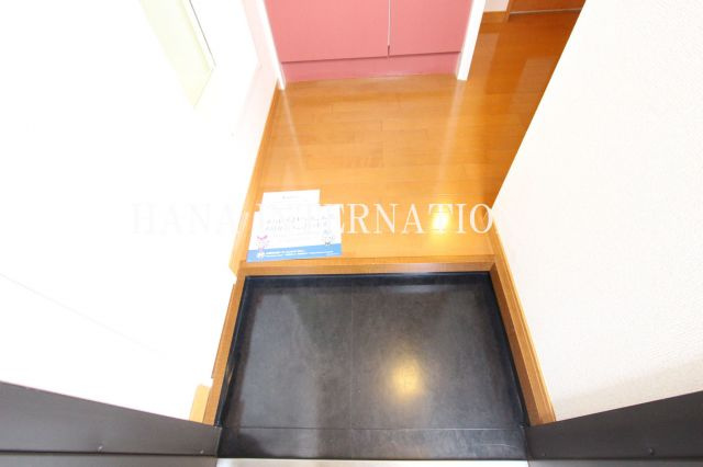 美好町ＴＲＨの玄関