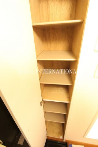 美好町ＴＲＨの収納