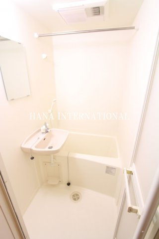 レオパレス美行の浴室