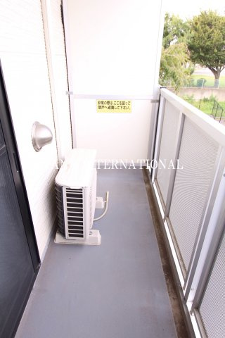 レオパレス美行のバルコニー