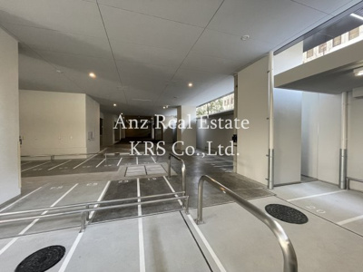 【駐車場】 | プレミストタワー靱本町 | 1階駐輪場です