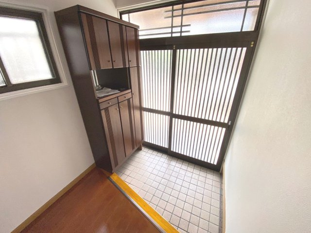 柳川市本町の中古一戸建の玄関