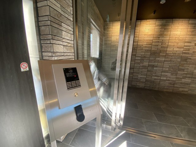 【エントランス】 | グランツルーエ港北【SHM】