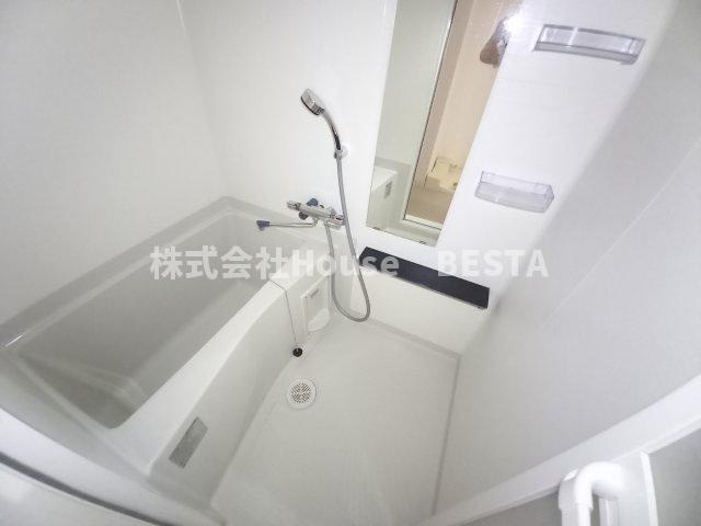 プレサンス神戸元町ミューズの浴室