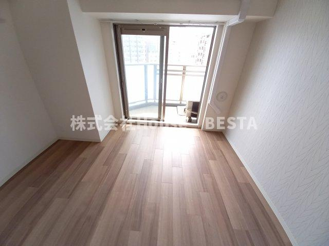 プレサンス神戸元町ミューズの居間・リビング