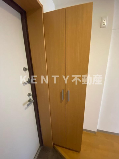 【玄関】 | セントラルパレス | シンプルで使いやすい玄関です