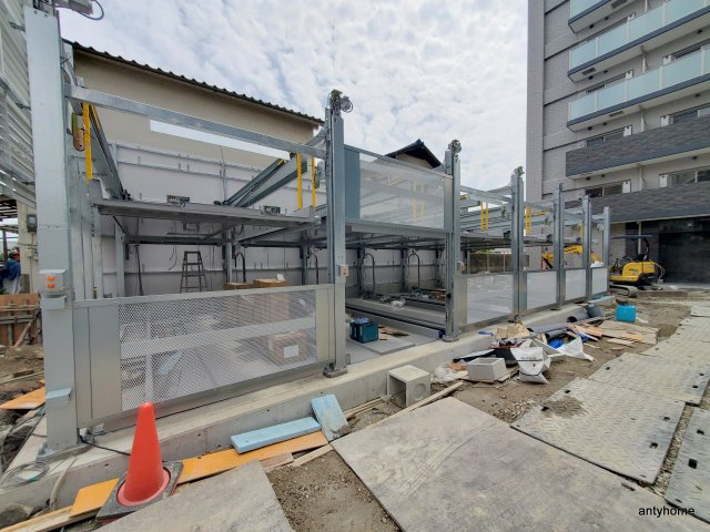 エスリード江坂セントラム 仲介手数料無料の駐車場