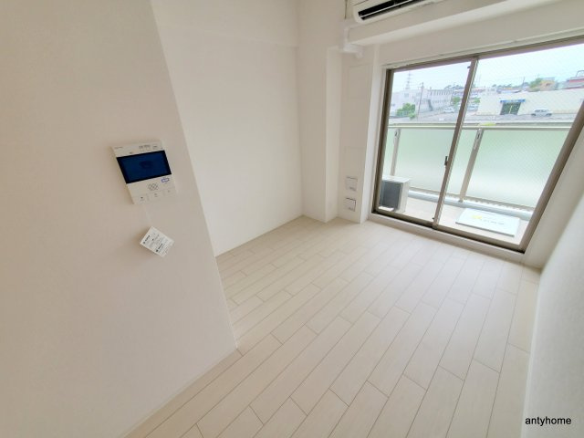 エスリード江坂セントラム 仲介手数料無料の居間・リビング