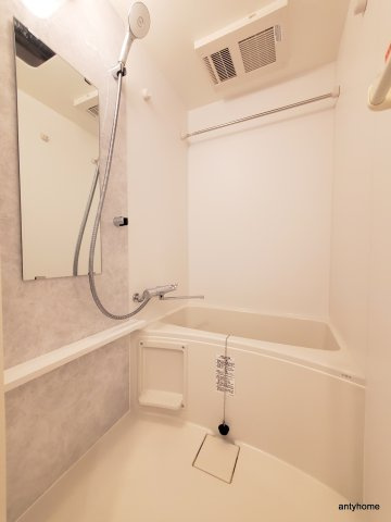 エスリード江坂セントラム 仲介手数料無料の浴室