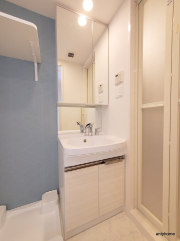 エスリード江坂セントラム 仲介手数料無料の洗面所