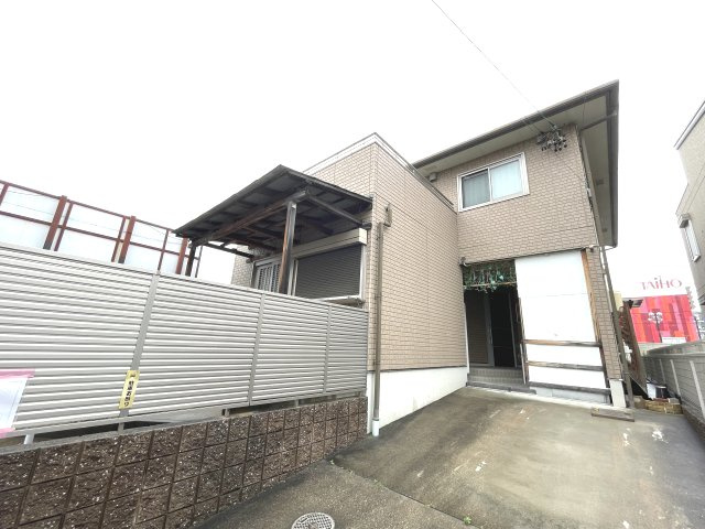 浦里5丁目森店舗の外観