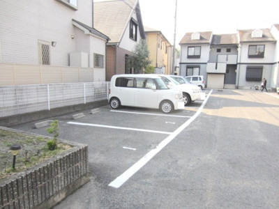 【駐車場】 | ヴィラ・ロータス