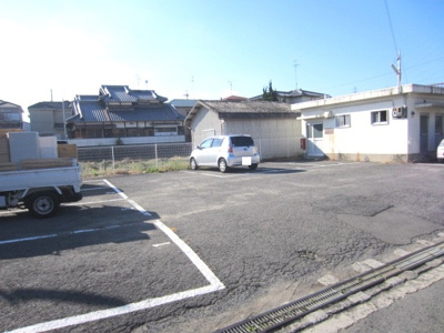 【駐車場】 | 泉ハイツ