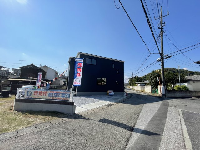 新築　高崎市石原町第23　Livele Garden.S　1号棟の前面道路含む現地写真|現地写真　北側接道幅員約4.4ｍ
