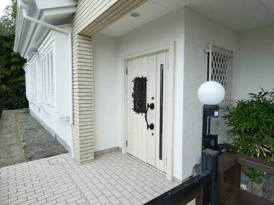 【玄関】 | 伊東市湯川　戸建