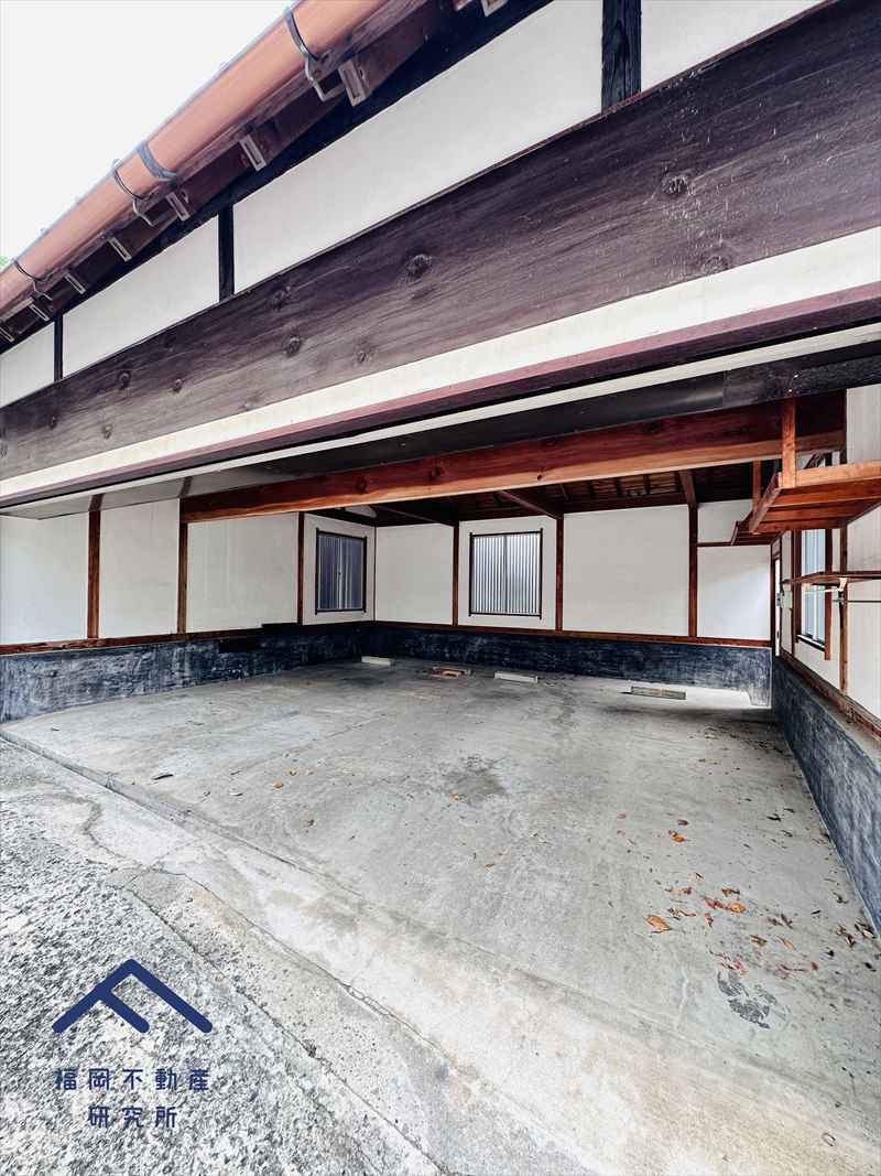 太宰府市連歌屋3丁目　戸建ての駐車場