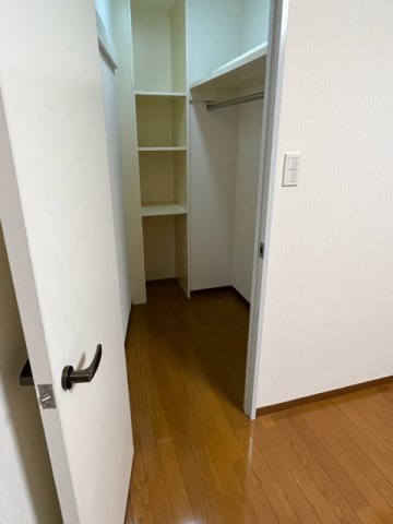 アイズビルの内装