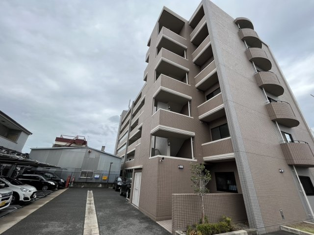 エクセレント・バーツの外観