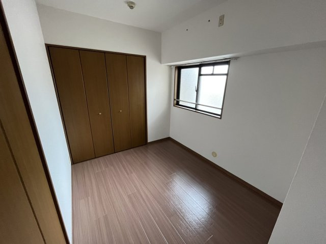 エクセレント・バーツの寝室