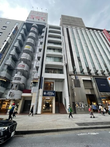 銀座シルクビルの外観
