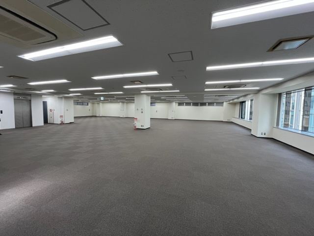麹町シルクビルの内装