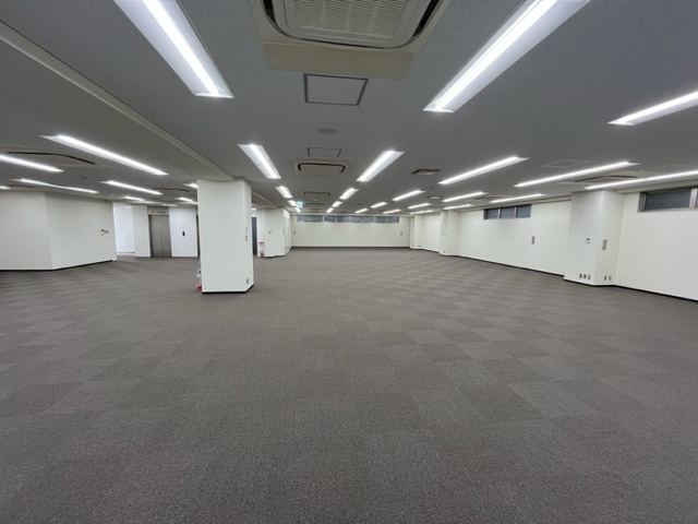 麹町シルクビルの内装