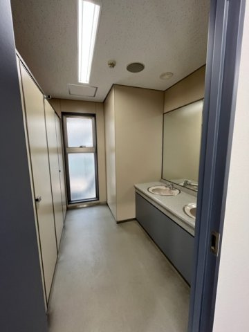 麹町シルクビルのトイレ
